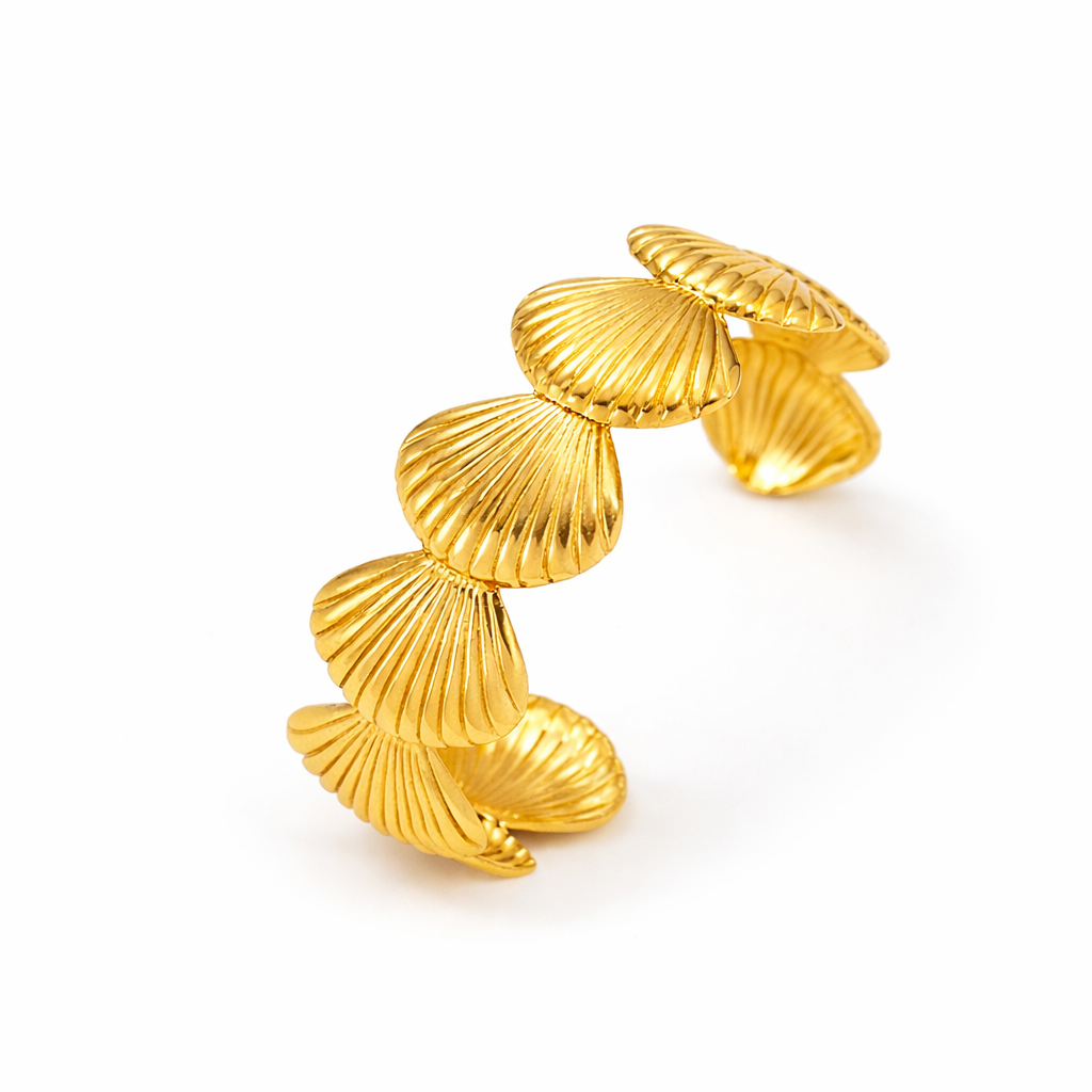 Golden Shell Bracelet